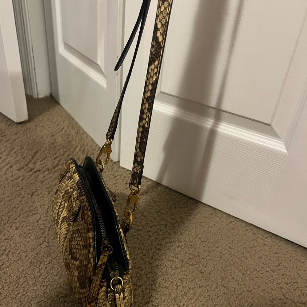 RARE GUCCI Brown Python Print Cross Body Bag - image 10